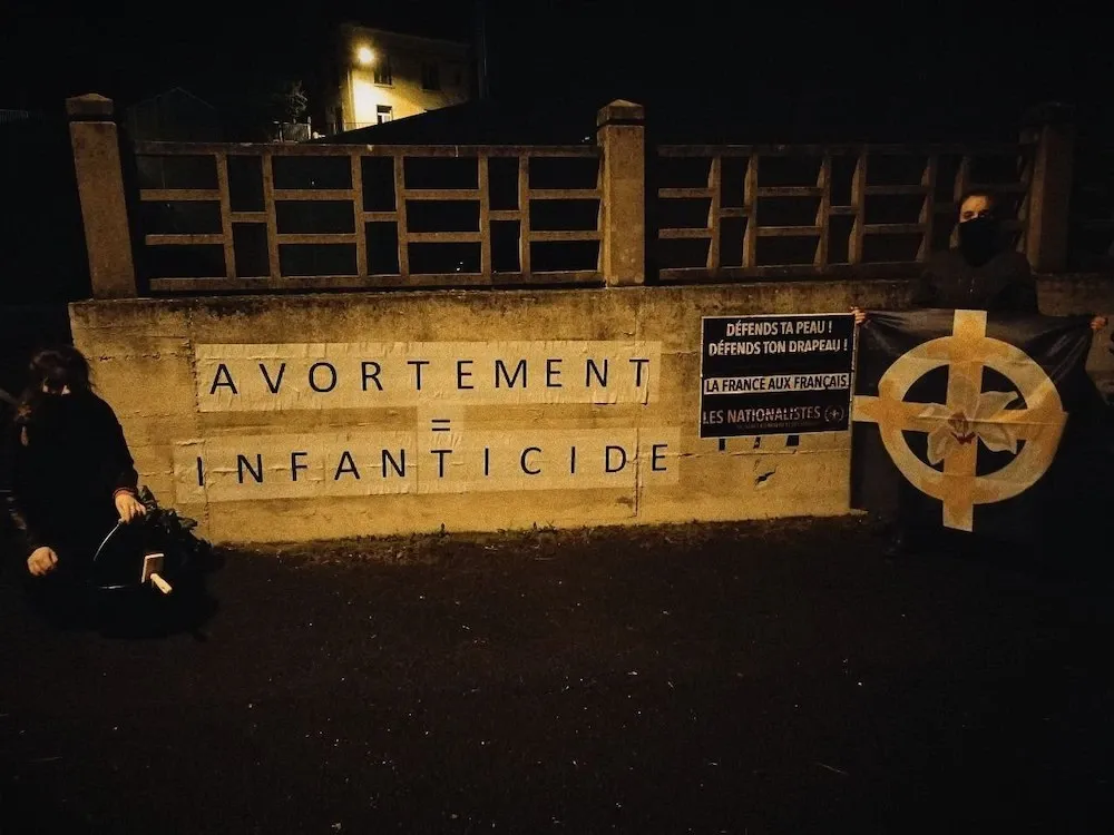 les-caryatides - photo 0