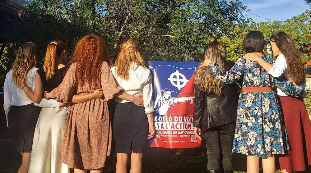 les-caryatides - photo 1